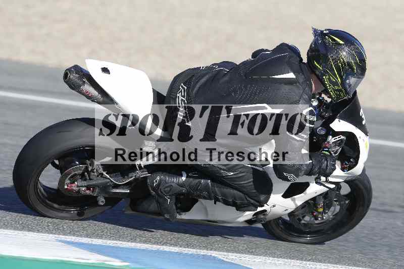 /Archiv-2025/02 28.-31.01.2025 Moto Center Thun Jerez/gruen-green/333